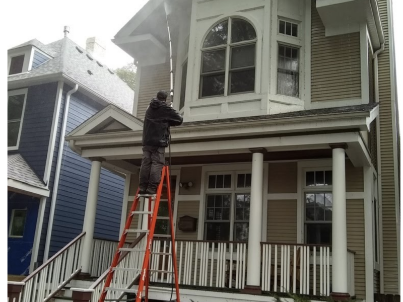 Residential Pressure Washing Company Chicago